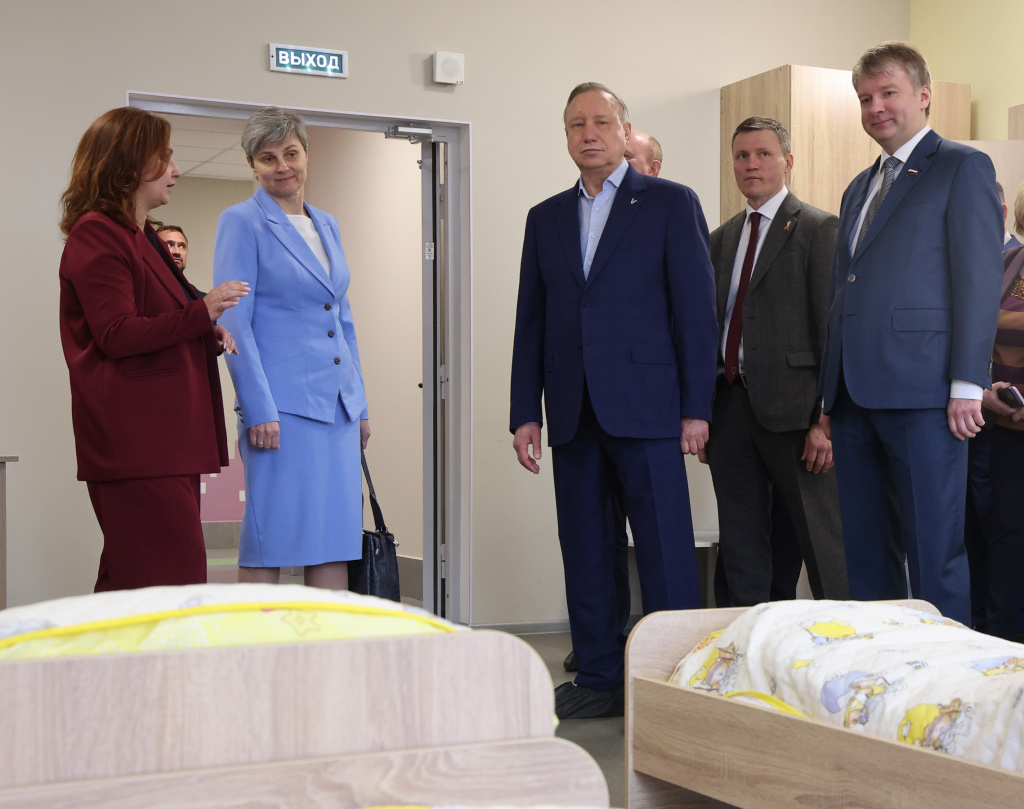 Школы и детские сада, построенные по петербургскому стандарту_2.jpg Школы и детские сада, построенные по петербургскому стандарту_2.jpg