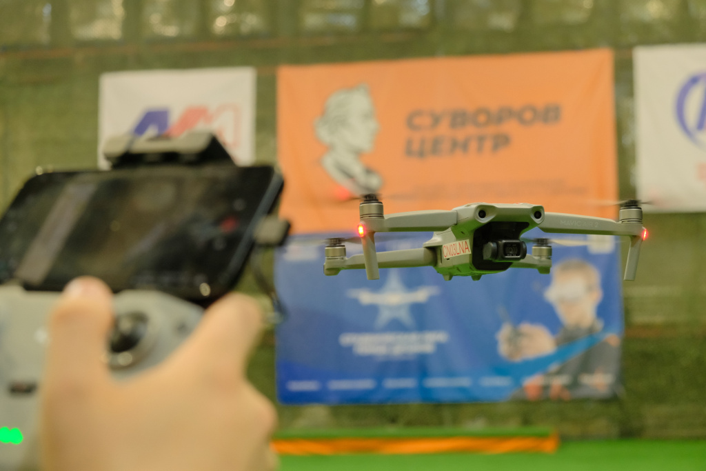 Гонки дронов_1.jpg Гонки дронов_1.jpg